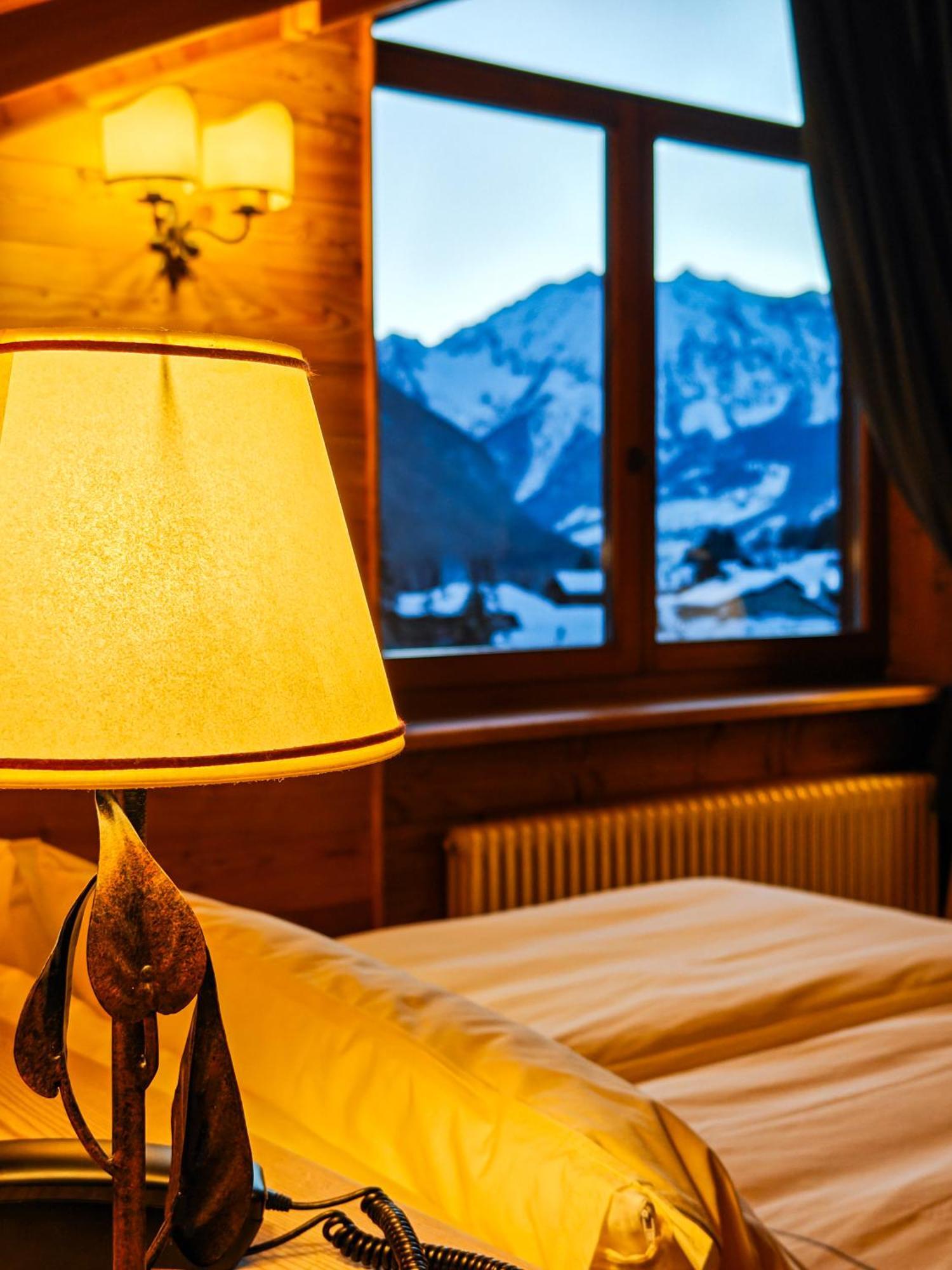 Hotel Breithorn 尚波吕克 外观 照片